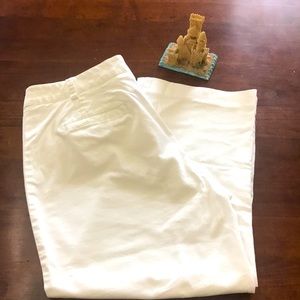 Liz Claiborne Ladies White Capris